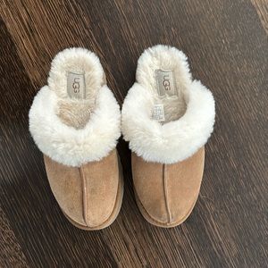 Platform Disquette Ugg Slippers